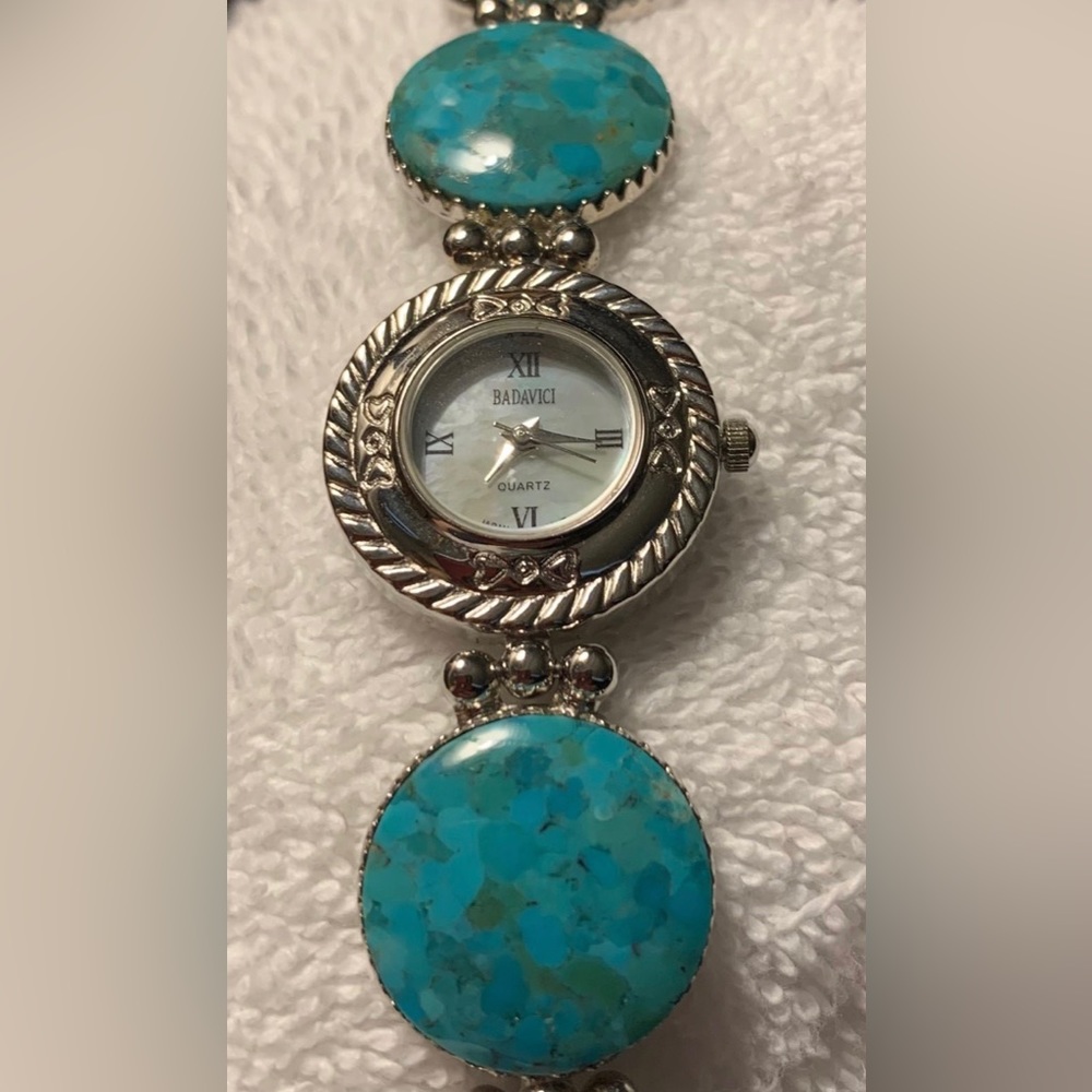 #J922 - VTG Badavici Designs Brand Turquoise & Silver-tone Links Ladies Watch